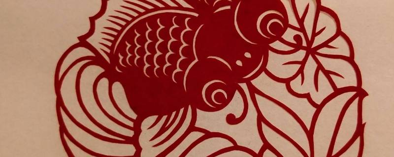 窗花能贴门上吗